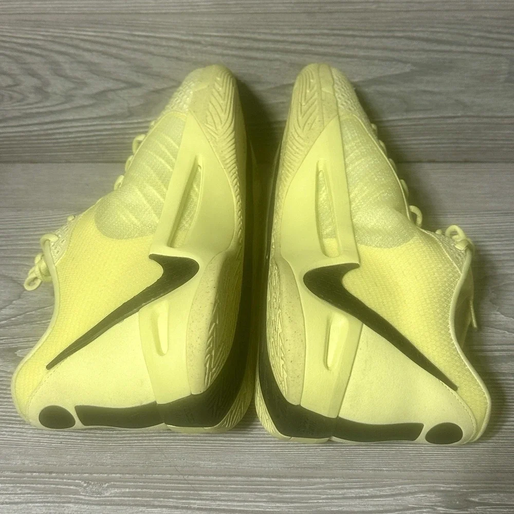 Nike Sabrina 1 Ionic Luminous Green FQ3381-303 Wmns 19.5 Mens 18 Basketball Shoe